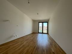  METROPOLIS, 2 izb. NOVOSTAVBA s KOBKOU a GAR. STÁTÍM, STARÉ MESTO