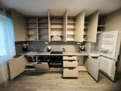  KOMLETNE ZREKONŠTRUOVANÝ a DOPOSIAĽ NEOBÝVANÝ 4 IZB. byt, Raketová ul.