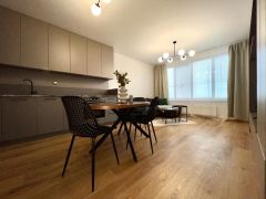  ELEGANTNÝ 2 IZB. BYT s KOBKOU a GAR. STÁTÍM, DISCOVERY RESIDENCE