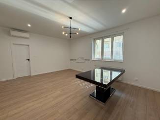 PO REKONŠTRUKCII ešte NEOBÝVANÝ priestranný 3 IZB. byt, Cukrová ul.